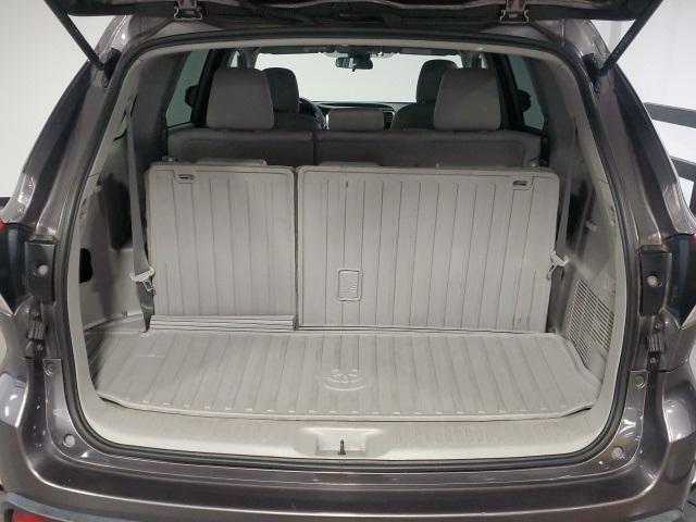 used 2018 Toyota Highlander car, priced at $22,998