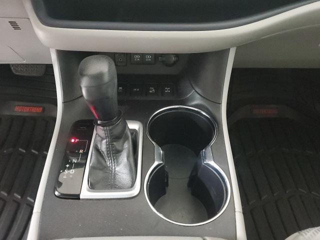 used 2018 Toyota Highlander car, priced at $22,998