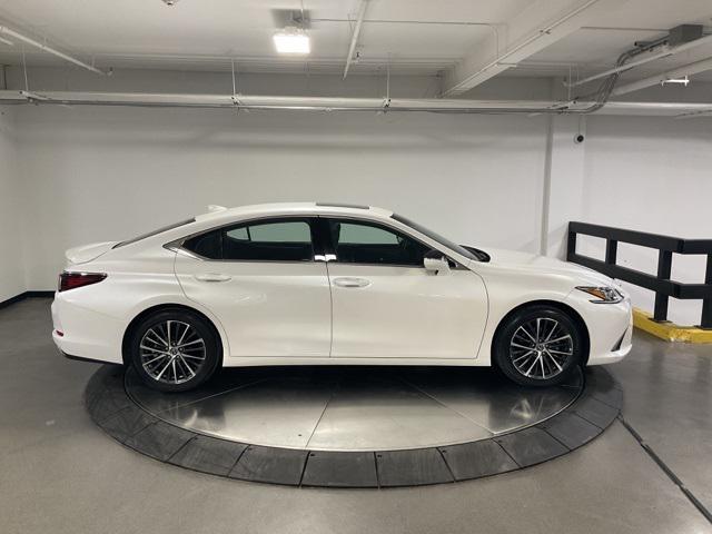 used 2022 Lexus ES 350 car, priced at $35,998