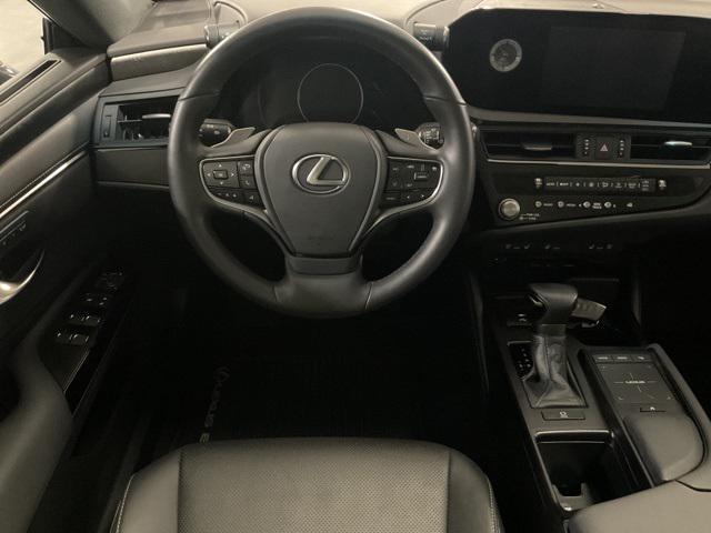 used 2022 Lexus ES 350 car, priced at $35,998