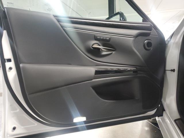 used 2023 Lexus ES 350 car, priced at $39,998