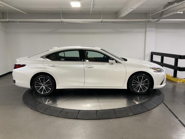 used 2022 Lexus ES 250 car, priced at $32,998