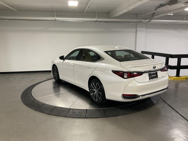 used 2022 Lexus ES 250 car, priced at $32,998