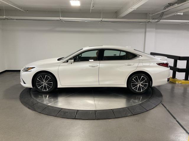 used 2022 Lexus ES 250 car, priced at $32,998