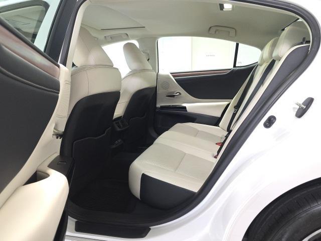 used 2023 Lexus ES 250 car, priced at $33,498