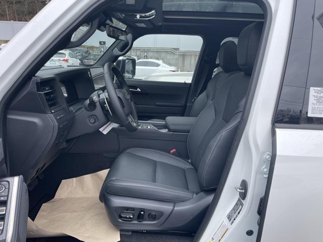 new 2025 Lexus GX 550 car, priced at $85,578