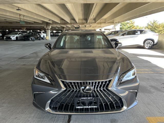 new 2025 Lexus ES 350 car, priced at $48,314