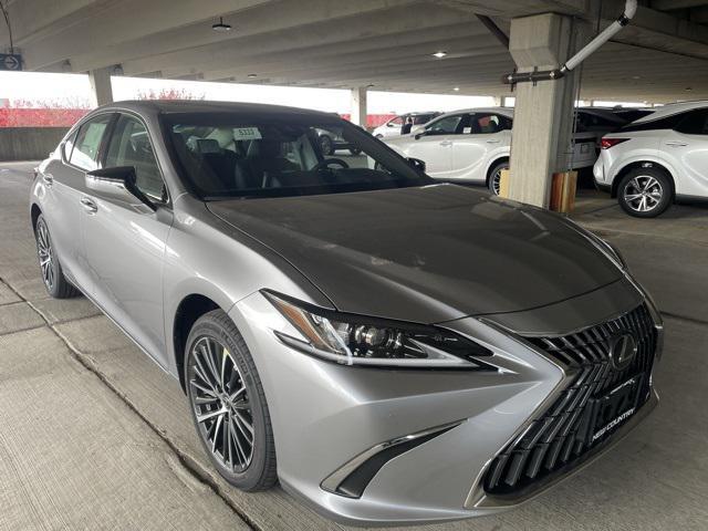 new 2025 Lexus ES 350 car, priced at $50,339