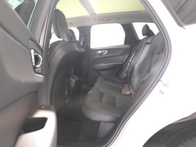 used 2022 Volvo XC60 car, priced at $27,998