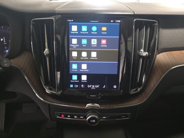 used 2022 Volvo XC60 car, priced at $27,998