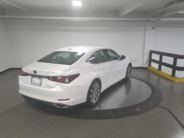 used 2019 Lexus ES 350 car, priced at $27,998