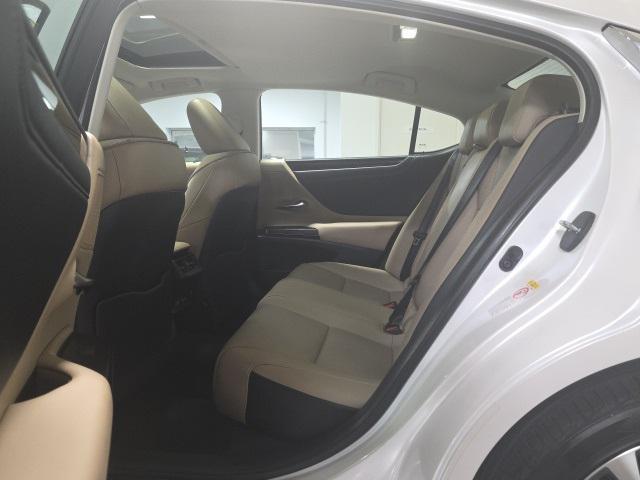 used 2019 Lexus ES 350 car, priced at $27,998