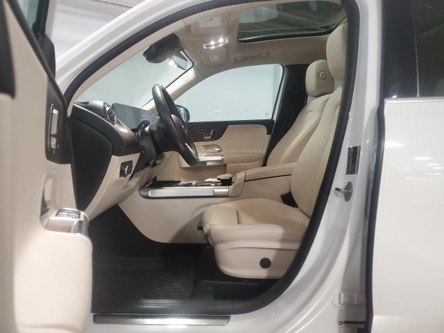 used 2022 Mercedes-Benz GLB 250 car, priced at $27,998