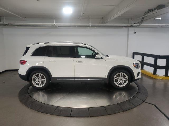 used 2022 Mercedes-Benz GLB 250 car, priced at $27,998