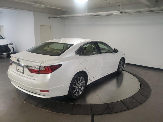 used 2016 Lexus ES 300h car, priced at $18,998