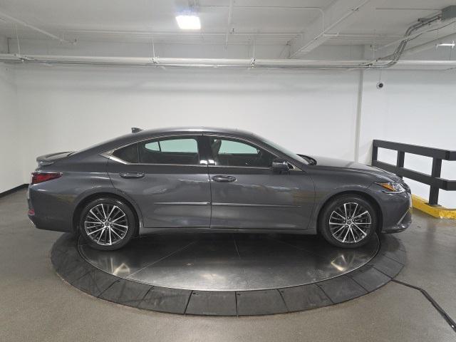 used 2022 Lexus ES 350 car, priced at $34,998