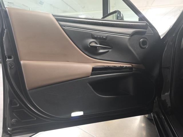 used 2022 Lexus ES 350 car, priced at $34,998