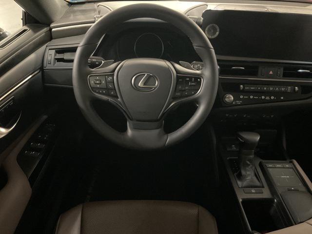 used 2022 Lexus ES 350 car, priced at $33,998