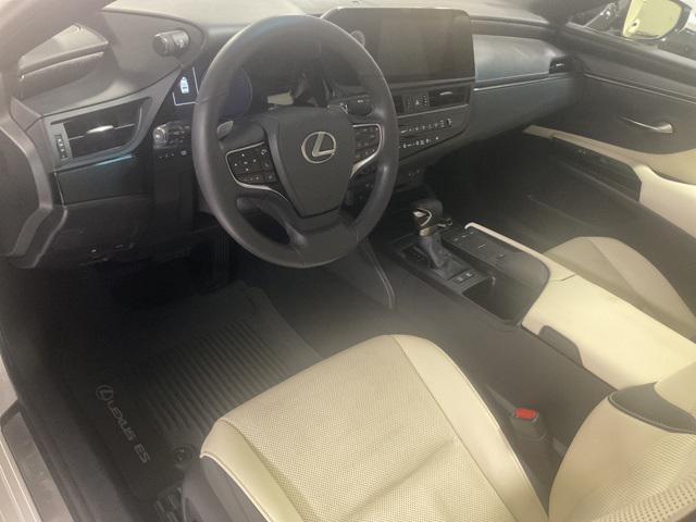 used 2022 Lexus ES 300h car, priced at $37,998