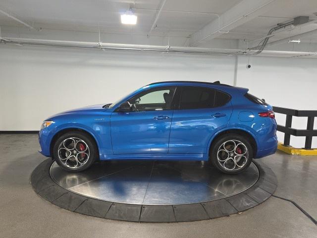 used 2022 Alfa Romeo Stelvio car, priced at $21,998