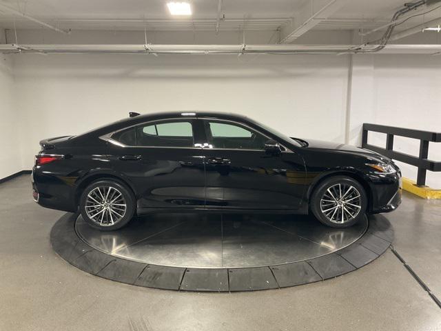 used 2022 Lexus ES 250 car, priced at $31,998