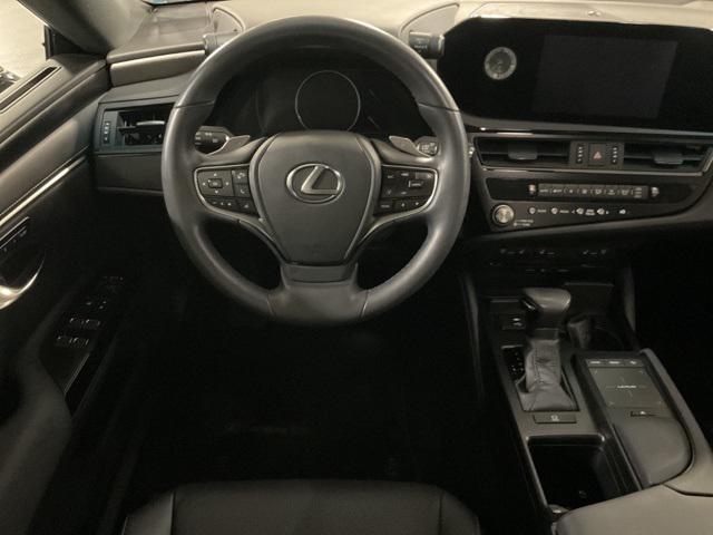 used 2022 Lexus ES 250 car, priced at $31,998