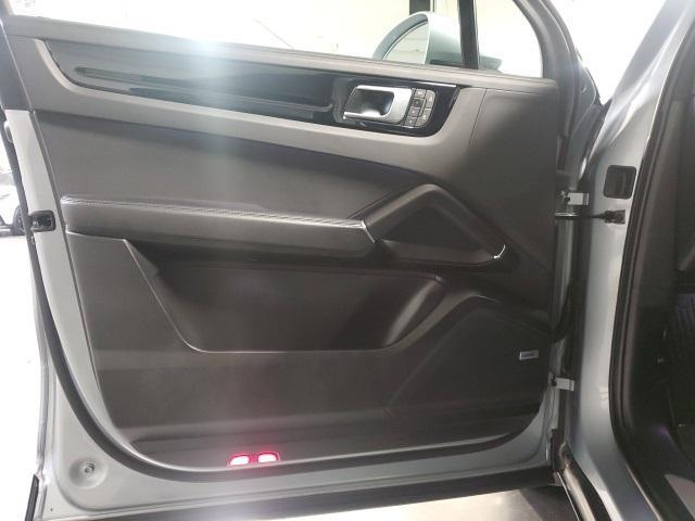 used 2023 Porsche Cayenne car, priced at $75,998