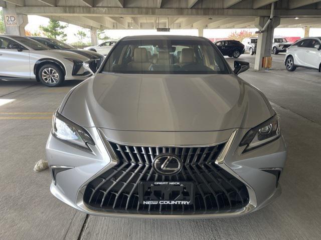 new 2025 Lexus ES 350 car, priced at $48,129