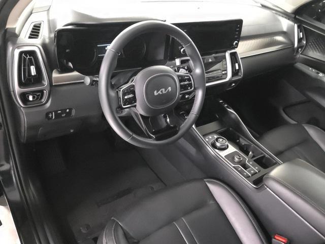 used 2023 Kia Sorento Hybrid car, priced at $26,998