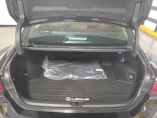 used 2022 Lexus ES 350 car, priced at $32,998