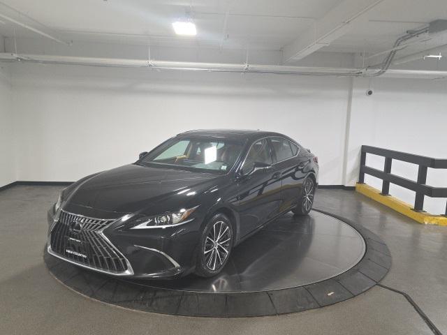 used 2022 Lexus ES 350 car, priced at $32,998