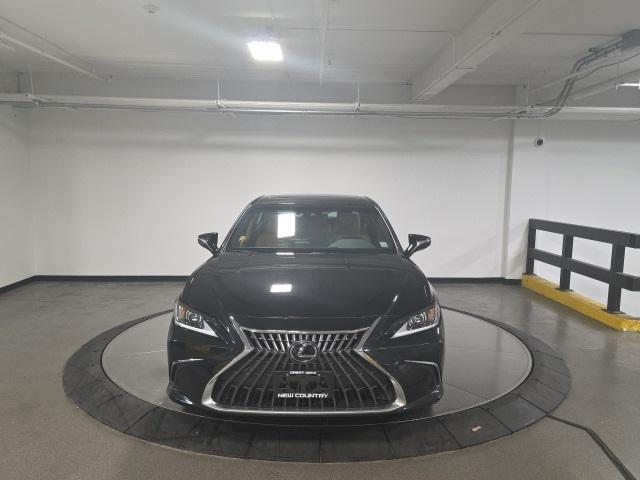 used 2022 Lexus ES 350 car, priced at $32,998