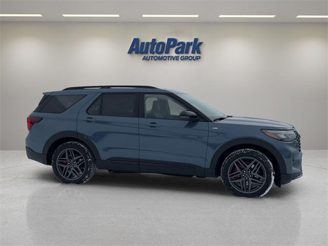 new 2025 Ford Explorer car, priced at $48,995