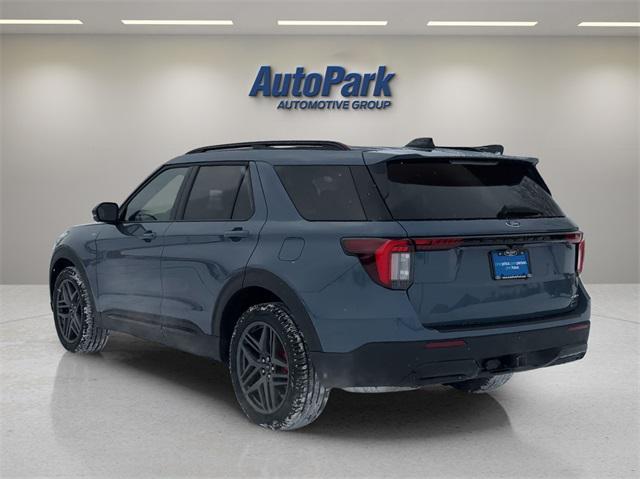 new 2025 Ford Explorer car, priced at $48,995