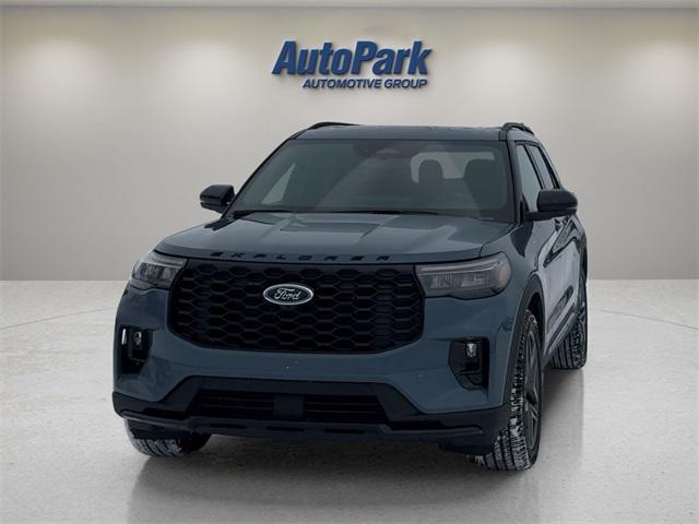 new 2025 Ford Explorer car, priced at $48,995