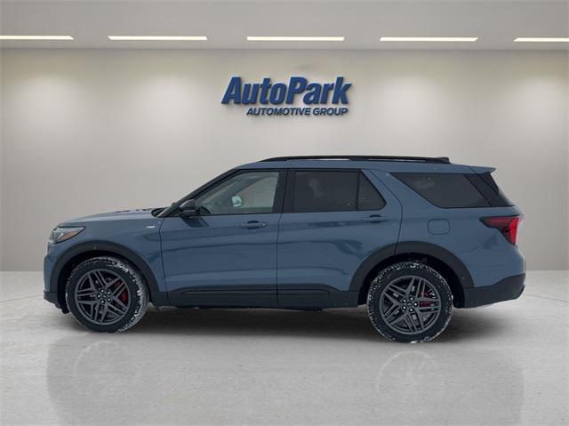 new 2025 Ford Explorer car, priced at $48,995