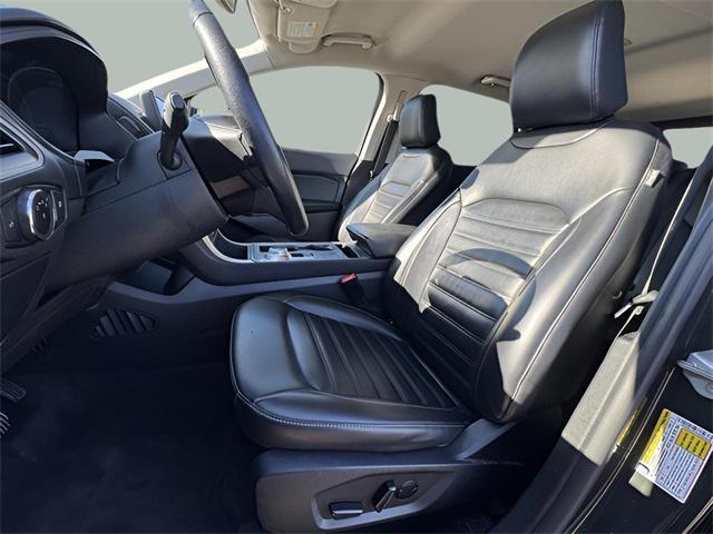 used 2023 Ford Edge car, priced at $22,995