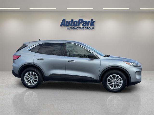 used 2022 Ford Escape car, priced at $19,995