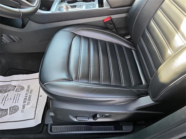 used 2023 Ford Edge car, priced at $22,500