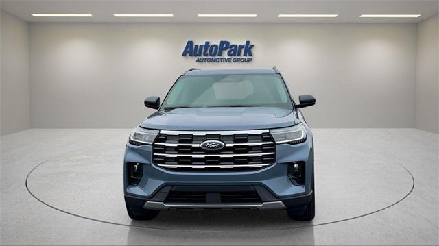 new 2025 Ford Explorer car, priced at $48,370