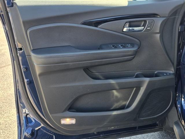 used 2021 Honda Passport car, priced at $31,995