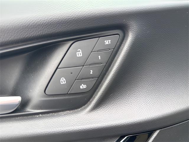 used 2025 Chevrolet Equinox car, priced at $29,995