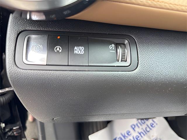used 2025 Chevrolet Equinox car, priced at $29,995