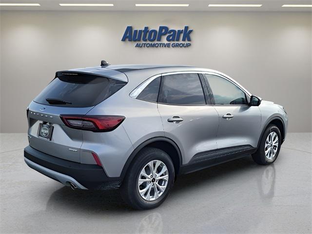 new 2024 Ford Escape car, priced at $29,995