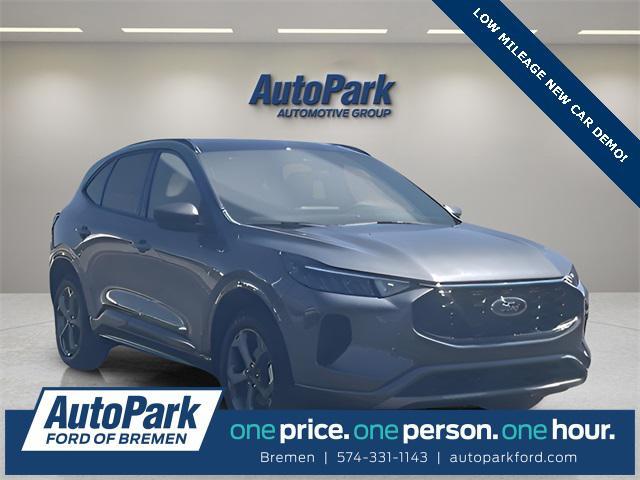 used 2024 Ford Escape car, priced at $28,500