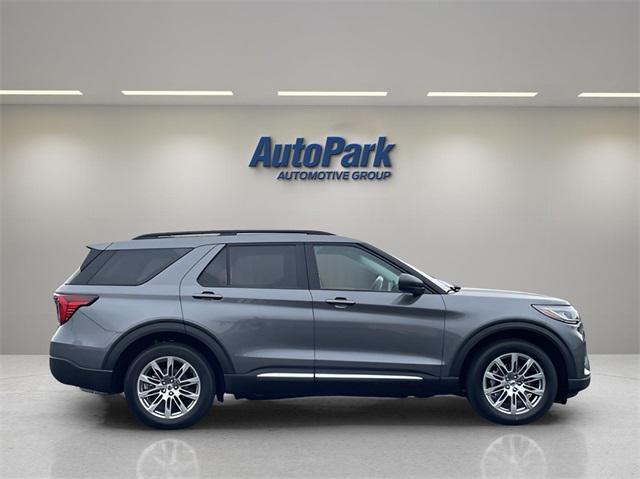 new 2025 Ford Explorer car, priced at $46,995