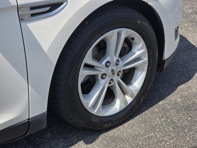 used 2015 Ford Taurus car, priced at $16,995