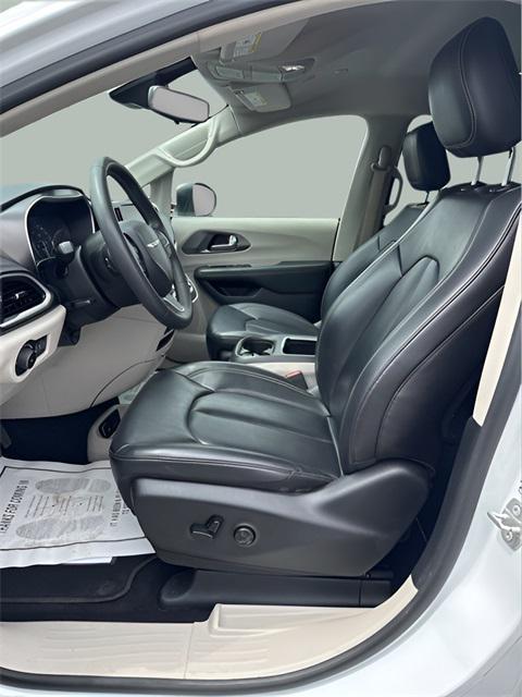 used 2023 Chrysler Pacifica car, priced at $22,995