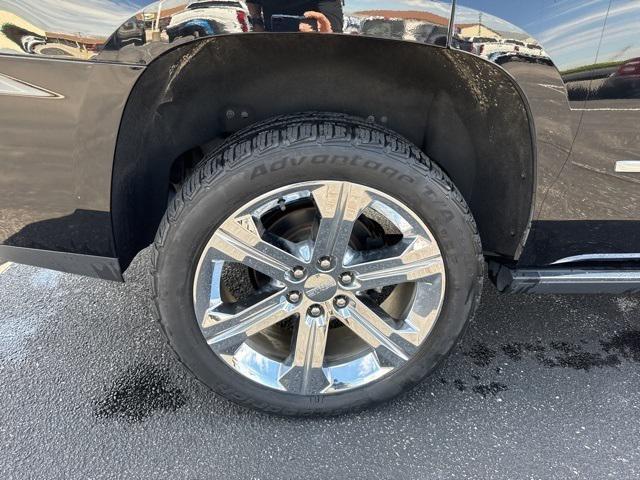 used 2017 GMC Yukon car, priced at $25,995