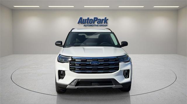 new 2025 Ford Explorer car, priced at $50,595